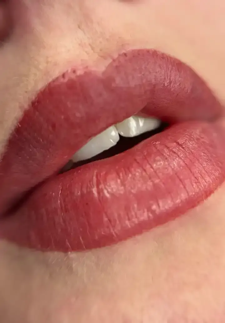 lip-blush Ostin Beauty - Southampton